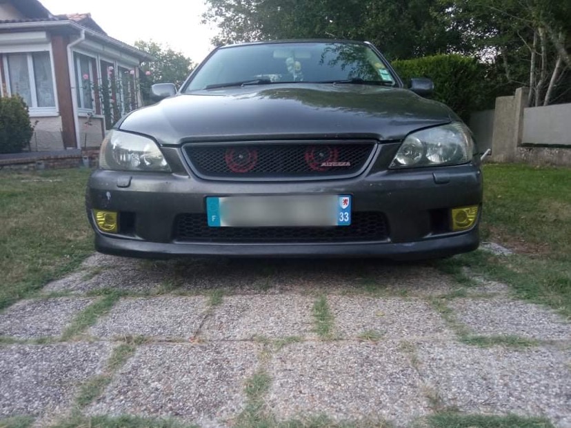 LEXUS IS200 LIP TRD – Image 3